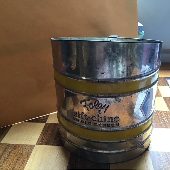 🎥★❦꒒ik୧⌵N୧w★ AUCTION PRICE👩🏻‍⚖️👨‍🍳 VTG Foley Sift Chine Screen Flour Sifter - Picture 8 of 11